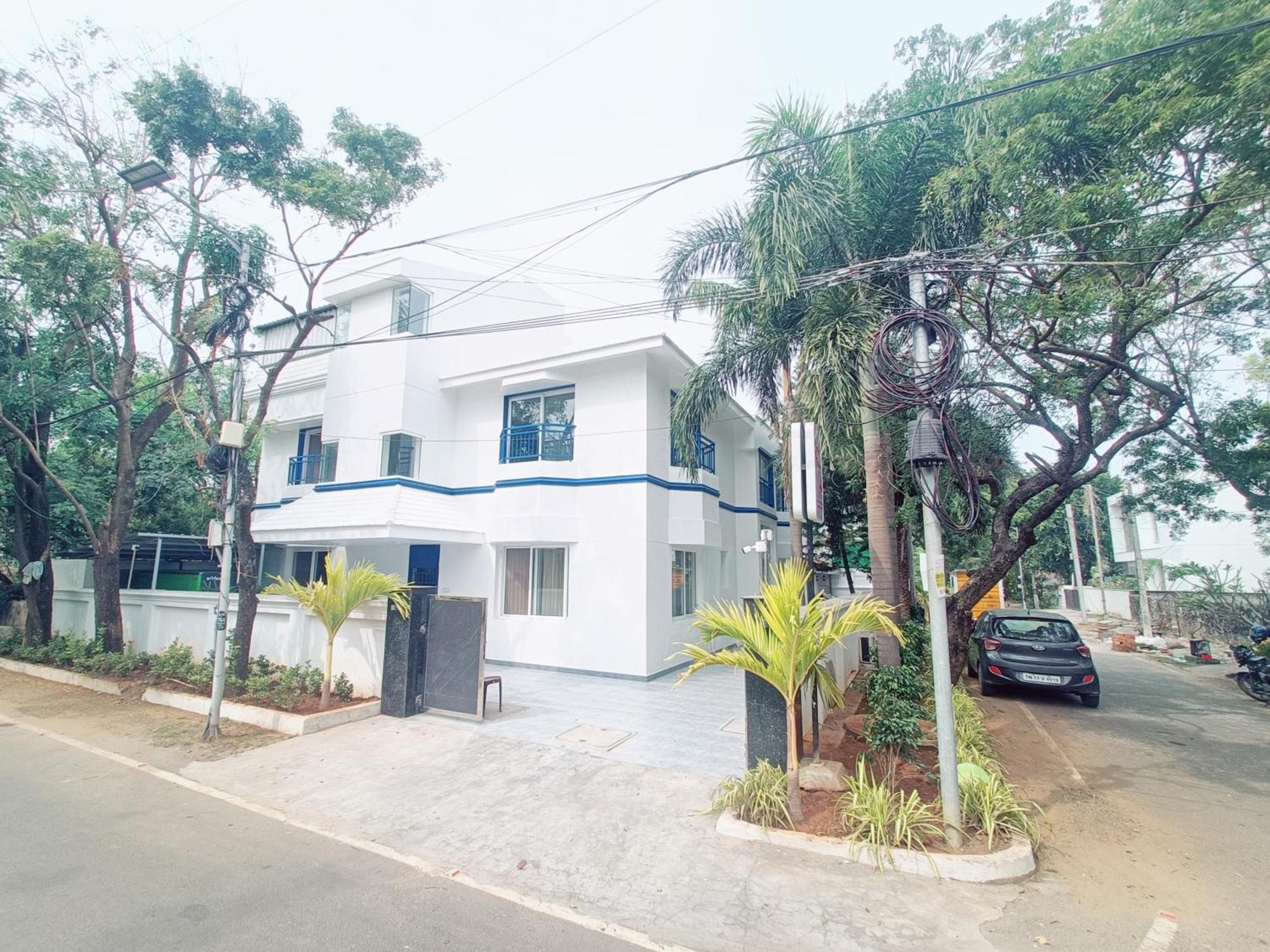 צ'נאי Bay Breeze Suites מראה חיצוני תמונה